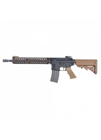 Subfusil Vega VR16 Socom RIS II AEG - 6 mm VFC - Licencia DANIEL DEFENSE